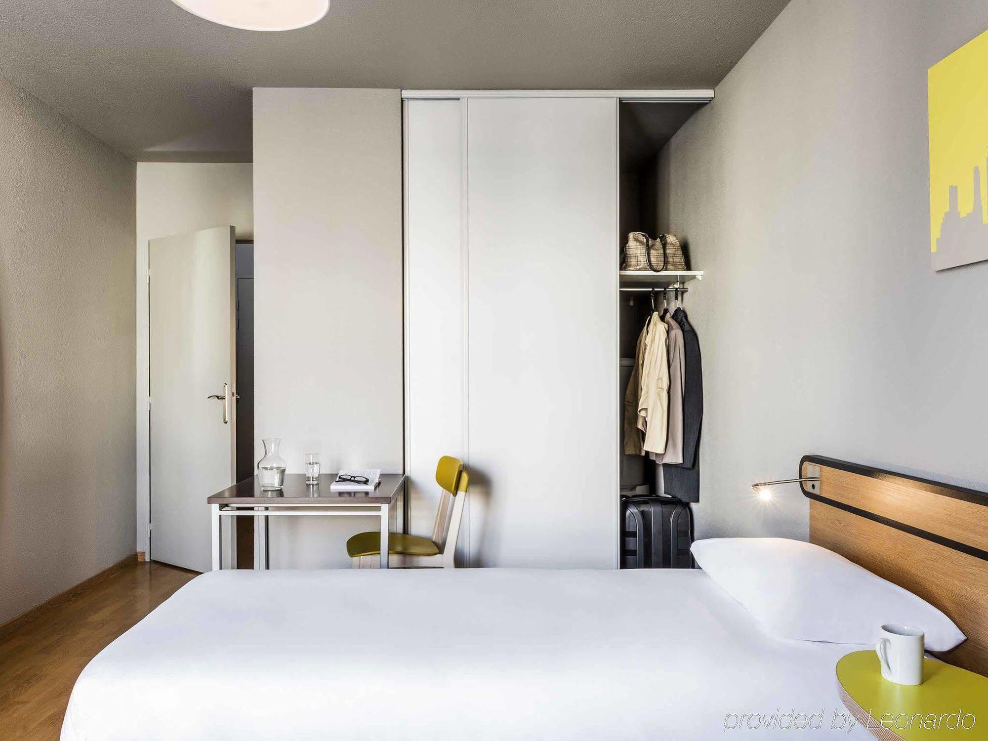 Aparthotel Adagio Access Paris Vanves - Porte De Chatillon Exterior photo